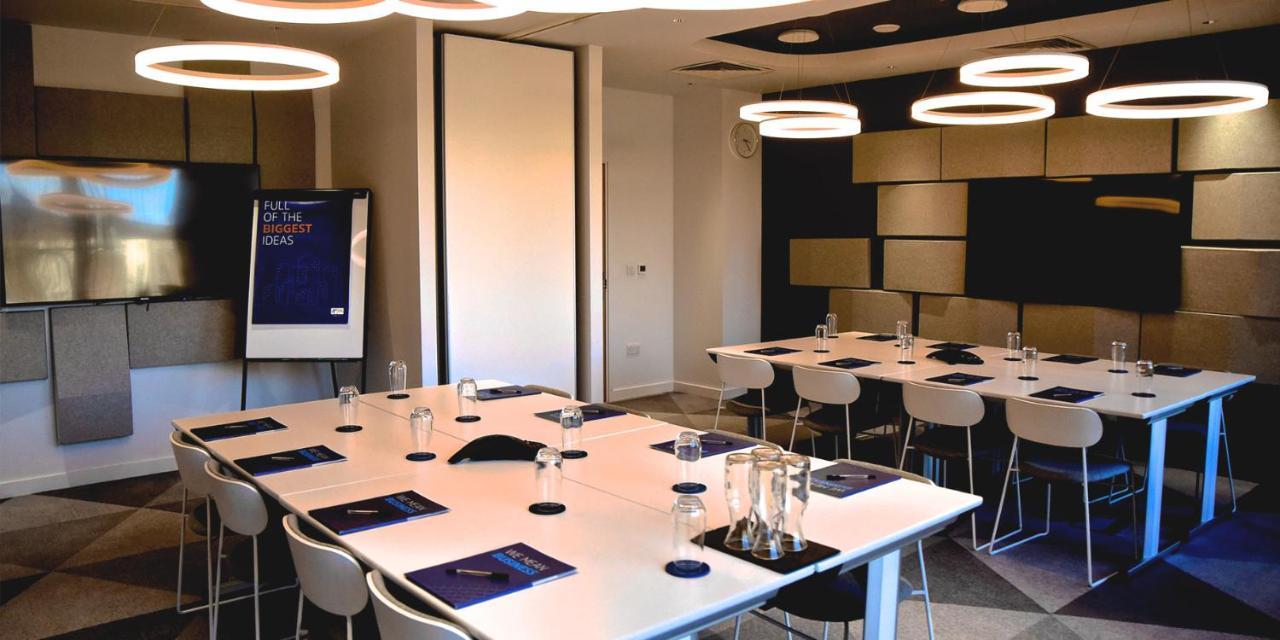Holiday Inn Express - Barrow-In-Furness & South Lakes By Ihg Екстериор снимка